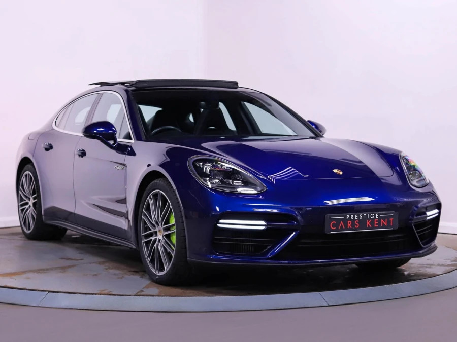 Porsche Panamera 4.0 V8 E-hybrid 14Kwh Turbo S Saloon Pl Blue