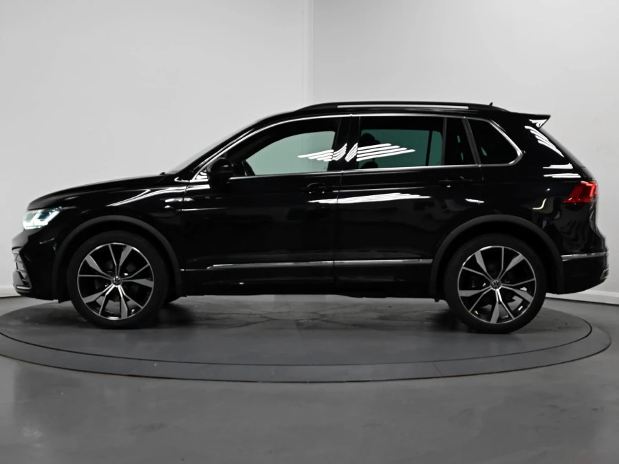 Volkswagen Tiguan 1.5 Tsi R-line Suv Dsg Euro 6 Ss 15 MT21XMW Black #4