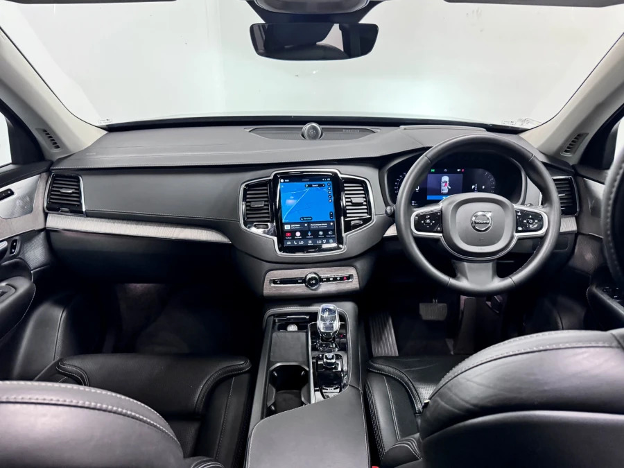 Volvo XC90 Ultimate B5 Awd 250 Hp 7 Seat ET22MPF Black #2