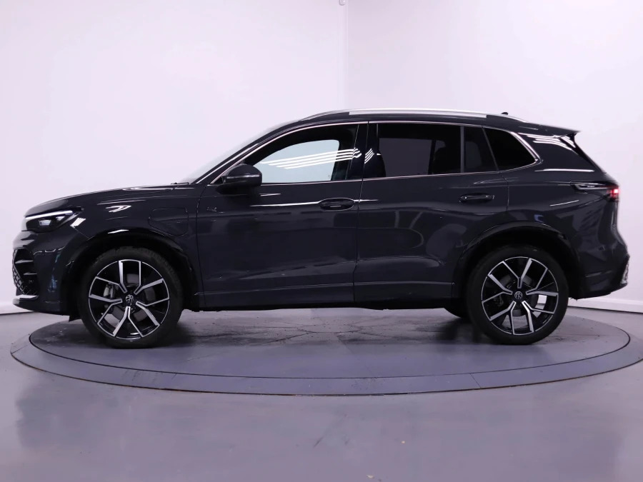 Volkswagen Tiguan 1.5 Tsi Ehybrid 19.7Kwh R-line Suv Plug DF74VUK Grey #4
