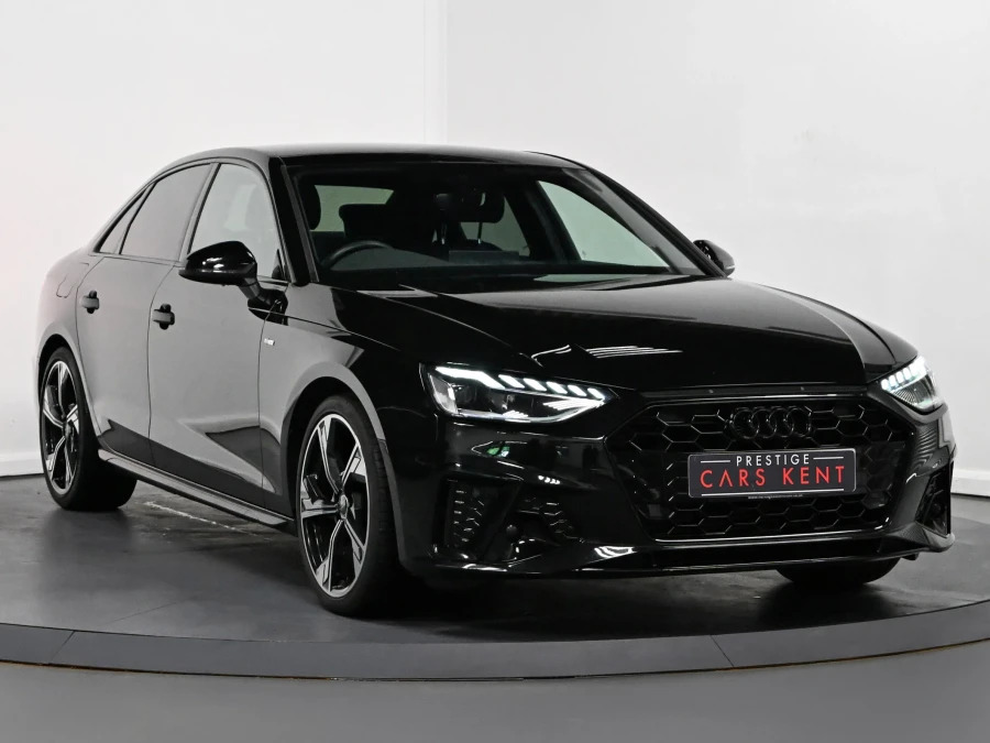 Audi A4 2.0 Tfsi 35 Black Edition Saloon S Tron Black