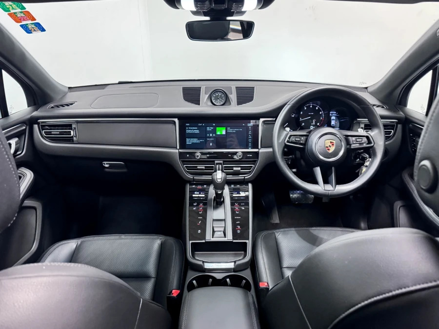 Porsche Macan 2.0T Suv Pdk 4Wd Euro 6 Ss 265 Ps LJ23XBM Silver #2