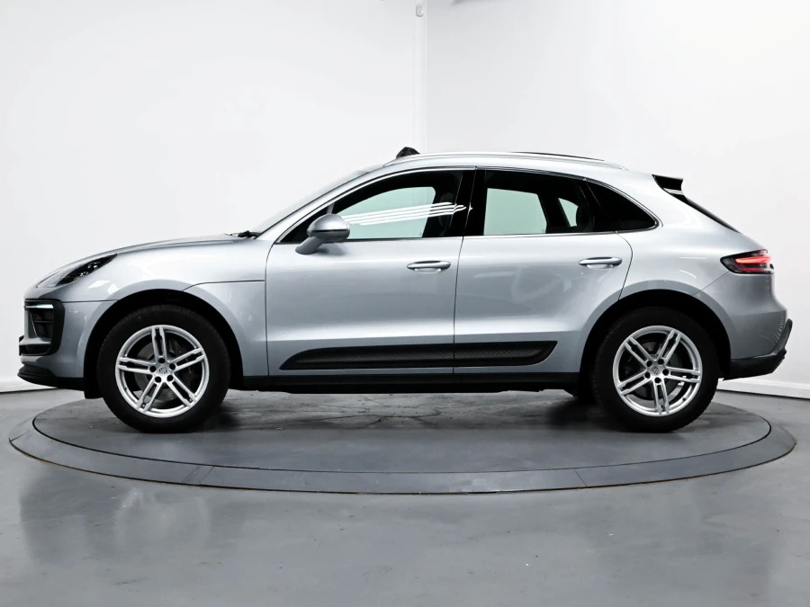 Porsche Macan 2.0T Suv Pdk 4Wd Euro 6 Ss 265 Ps LJ23XBM Silver #4