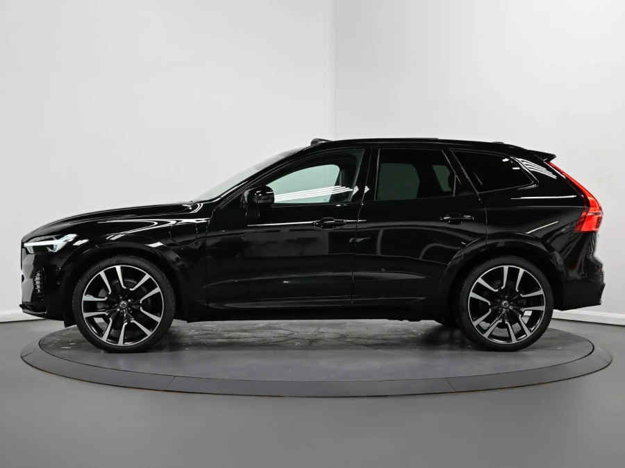 Volvo XC60 Ultra Dark T8 Awd 455 Hp Black #4