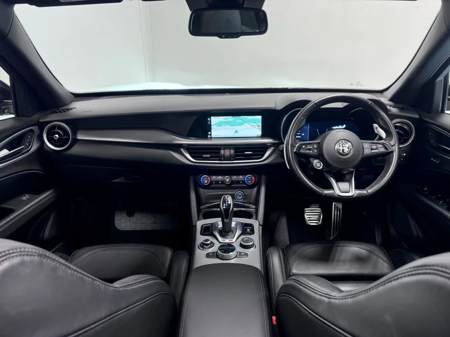 Alfa Romeo Stelvio 2.0 Turbo 280Hp Awd Veloce YJ23TFO Grey #2