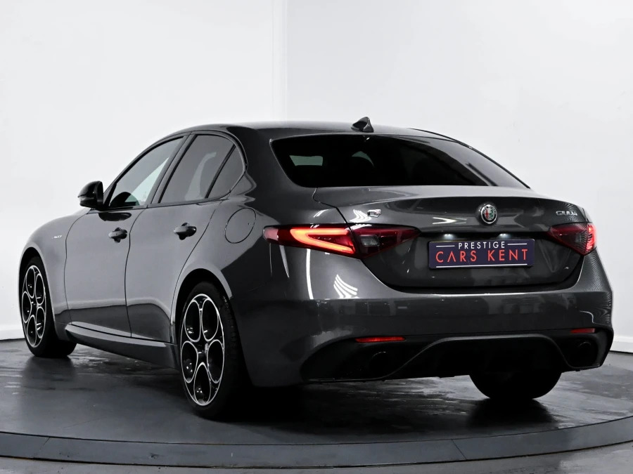 Alfa Romeo Giulia 2.0 Turbo 280Hp Veloce Grey #3