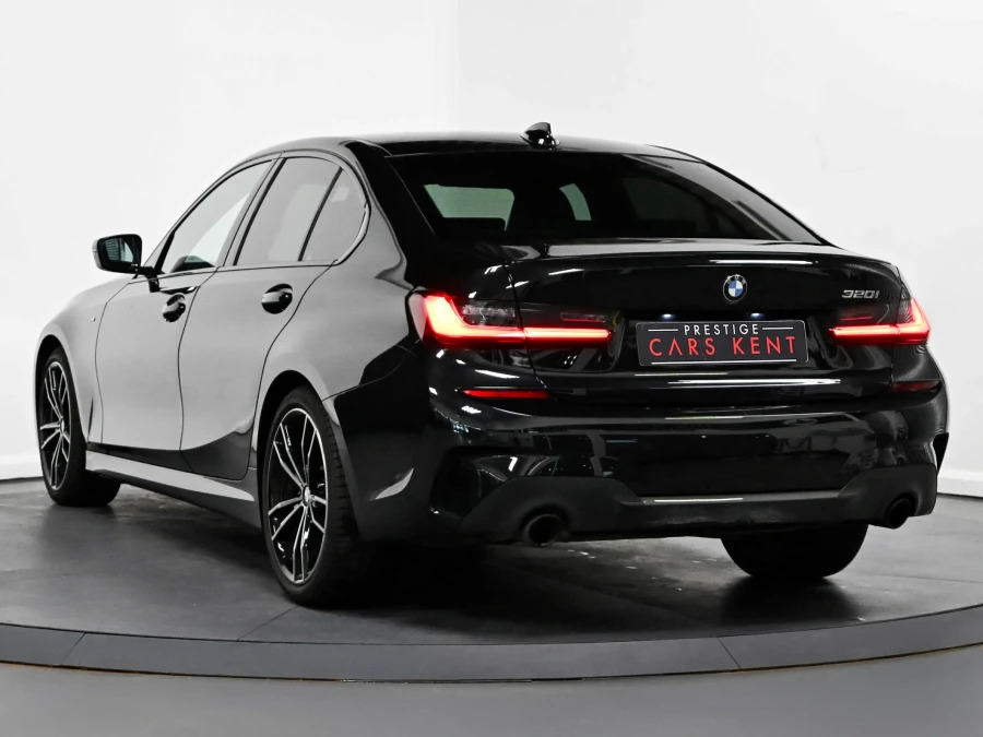 BMW 3 Series 320I M Sport Saloon LA22KNZ Black #3