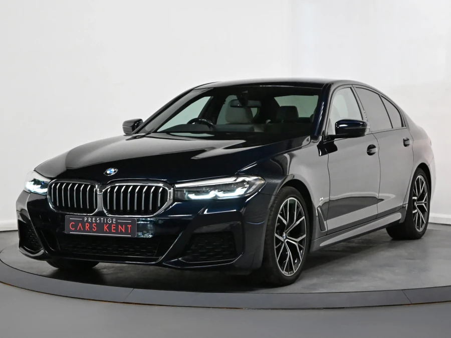 BMW 5 Series 520D M Sport Saloon YF71HTV Black #5