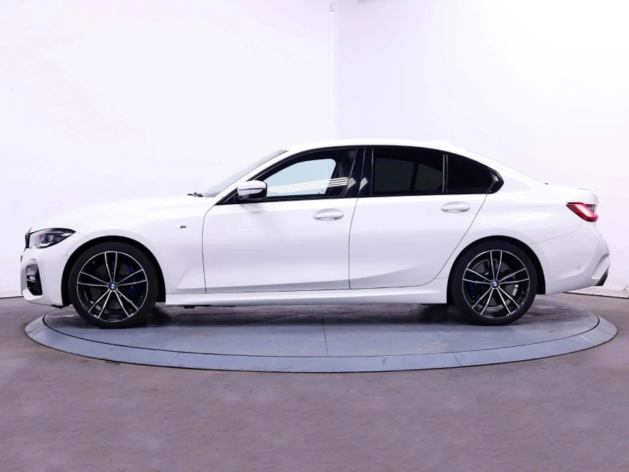 BMW 3 Series 320I Xdrive M Sport Saloon KN71AWR White #4