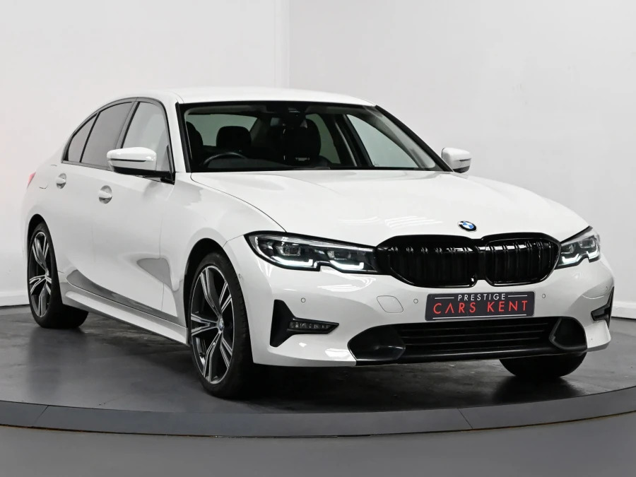 BMW 3 Series 320I Sport Saloon White