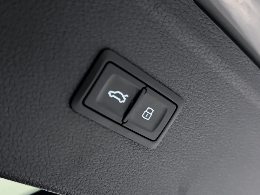 Audi Q5 2.0 Tdi 40 Edition 1 Suv S Tronic Quatt EO22LTE Grey #6