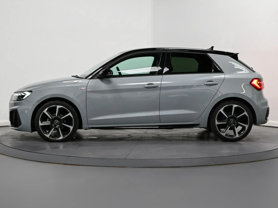 Audi A1 1.0 Tfsi 25 Black Edition Sportback S Tronic Euro LY72EZK Grey #4