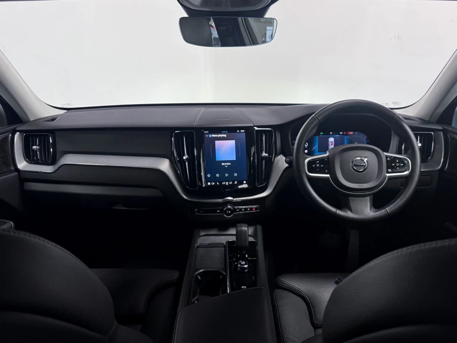 Volvo XC60 Plus Dark B5 Awd 250 Hp WD74EHT Grey #2