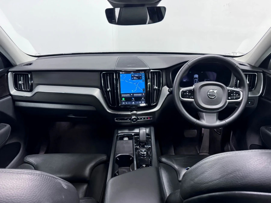 Volvo XC60 Plus Dark T6 Awd 350 Hp RO24SYP Silver #2
