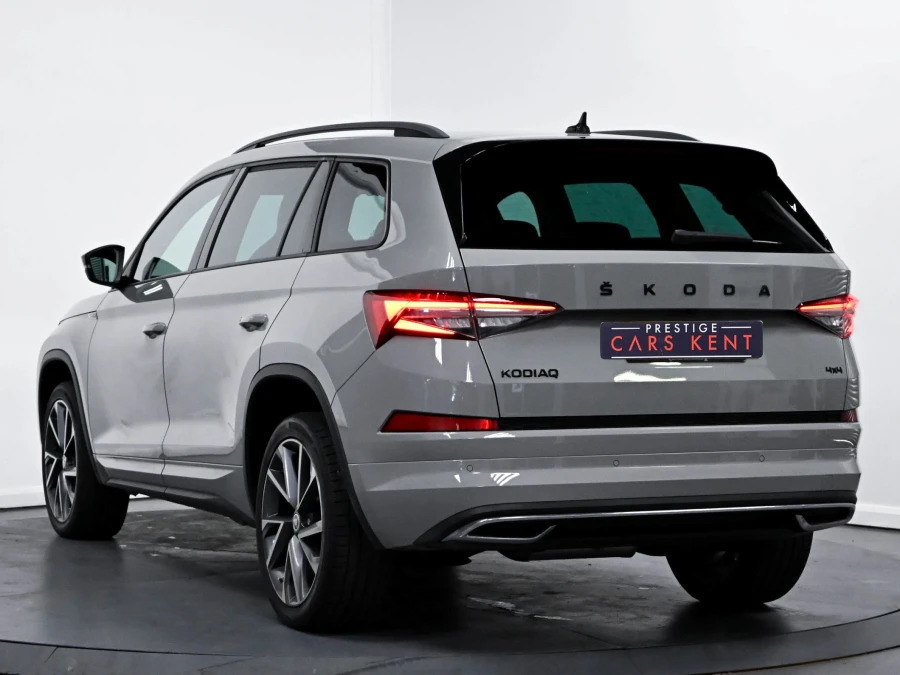 Skoda Kodiaq 2.0 Tdi Sportline Suv Dsg 4Wd Euro 6 S YH22UXE Grey #3