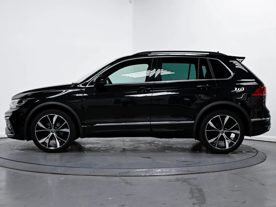 Volkswagen Tiguan 1.5 Tsi R-line Suv Dsg Euro 6 Ss 15 MW21DJE Black #4