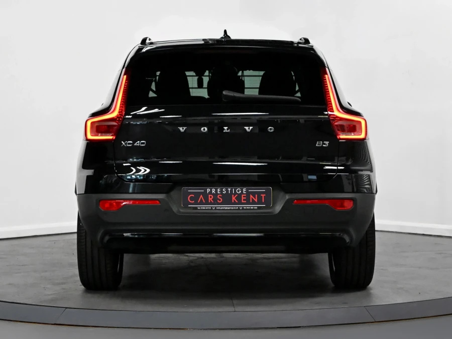 Volvo XC40 Plus Dark B3 163 Hp BK23XMJ Black #6