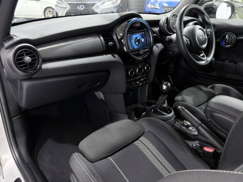 Mini Hatch Cooper Sport BN69WTE Silver #2