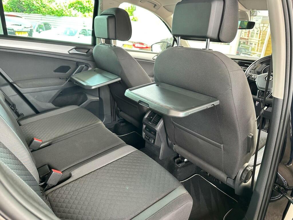 Volkswagen Tiguan Suv 1.5 Tsi Evo Se Navigation Euro 6 Ss 20 CK19ZFR Black #5