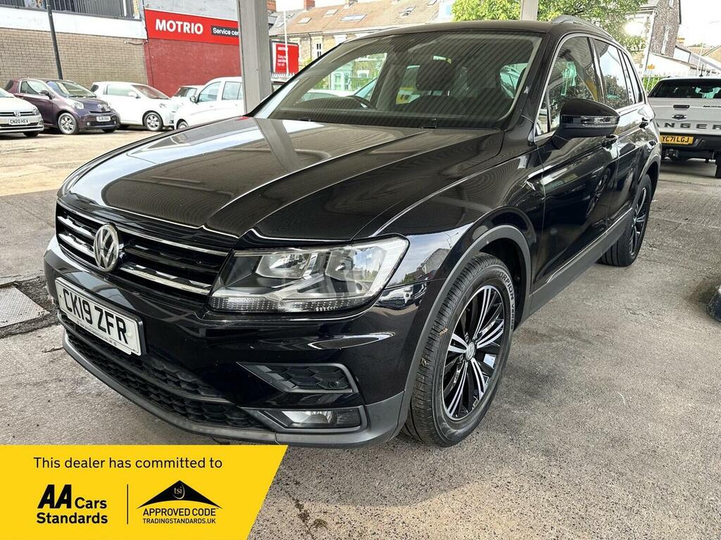 Volkswagen Tiguan Suv 1.5 Tsi Evo Se Navigation Euro 6 Ss 20 Black
