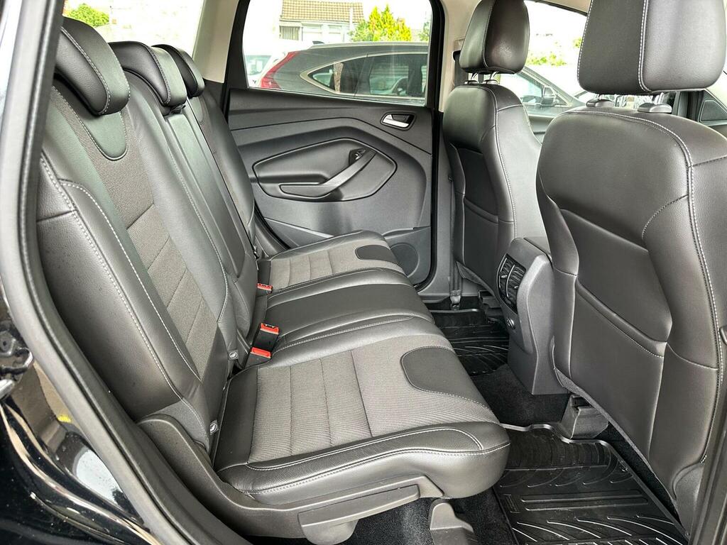 Ford Kuga Suv 2.0 Tdci Titanium Awd Euro 6 Ss 20161 Black #3