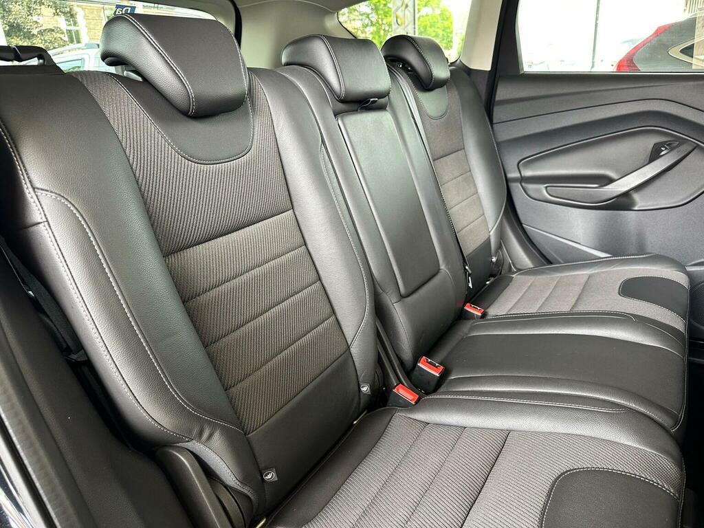 Ford Kuga Suv 2.0 Tdci Titanium Awd Euro 6 Ss 20161 Black #6