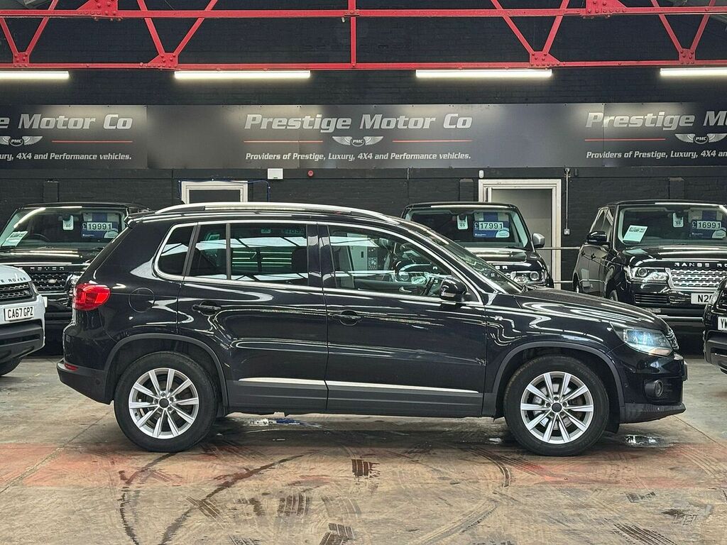 Volkswagen Tiguan Tdi Bluemotion Tech Se SL62OPA Black #3