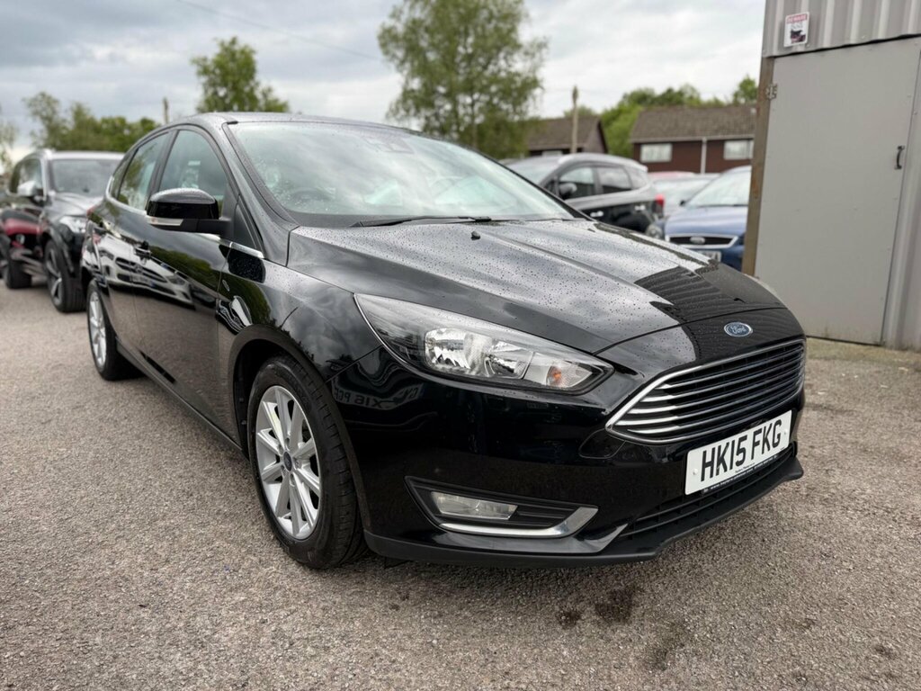 Ford Focus 1.0T Ecoboost Titanium Euro 6 Ss Black