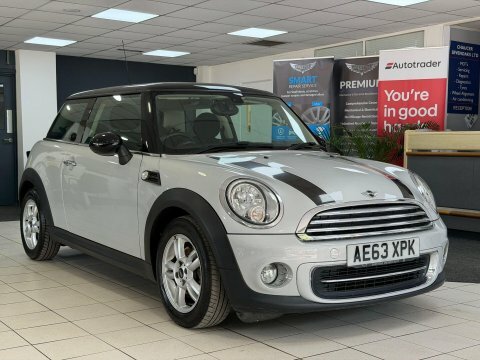 Mini Hatch 1.6 Cooper Euro Silver
