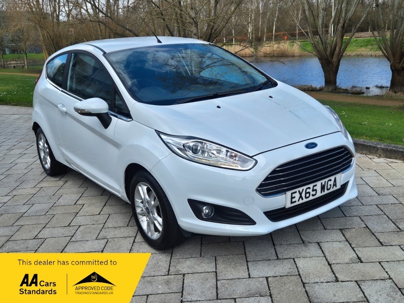 Ford Fiesta 1.25 Zetec Hatchback White
