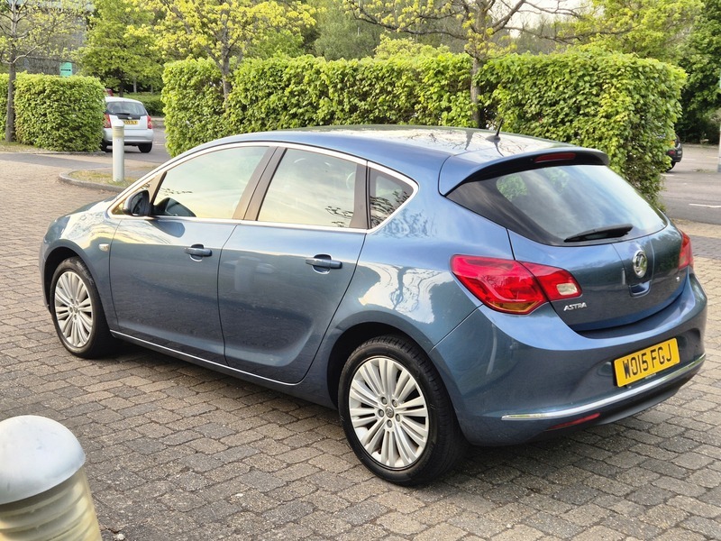 Vauxhall Astra 1.6I Excite Hatchback Blue #4