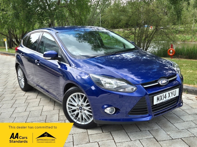 Ford Focus 1.0T Ecoboost Zetec Hatchback Blue