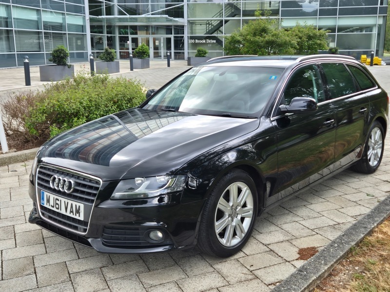 Audi A4 Avant 2.0 Tdie Technik Estate Black #2