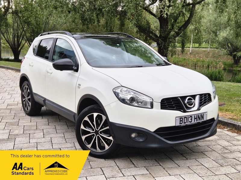 Nissan Qashqai 1.6 360 Suv White