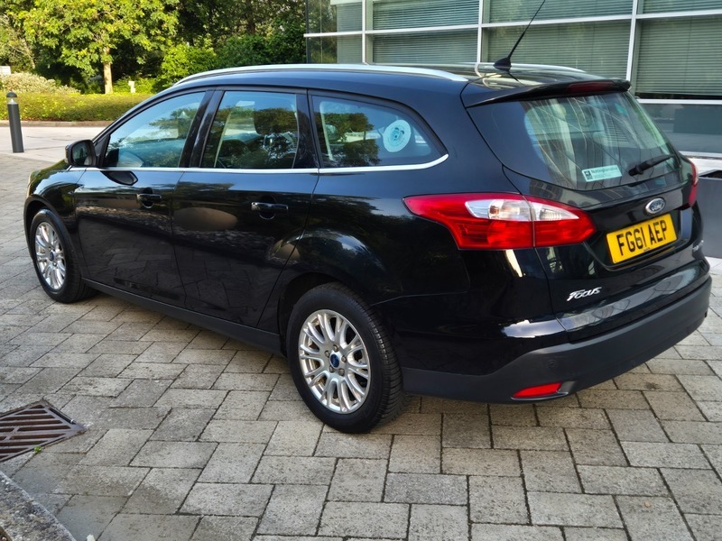 Ford Focus 1.6 Titanium Estate Black #4
