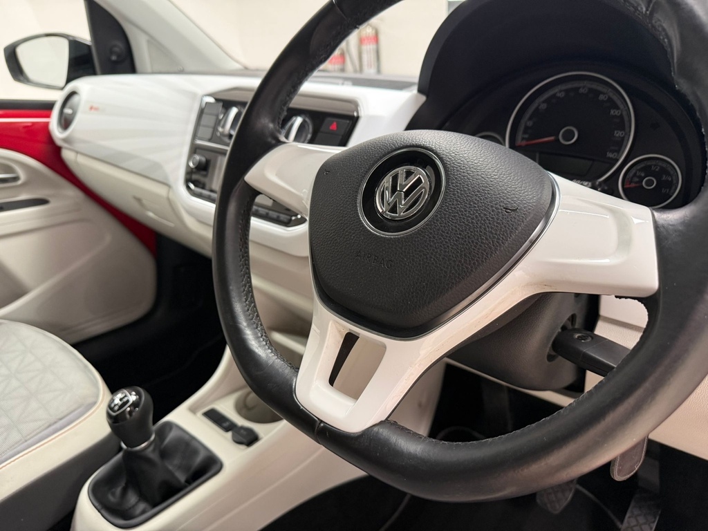 Volkswagen Up 1.0 75Ps Up Beats YM17SVV Red #4