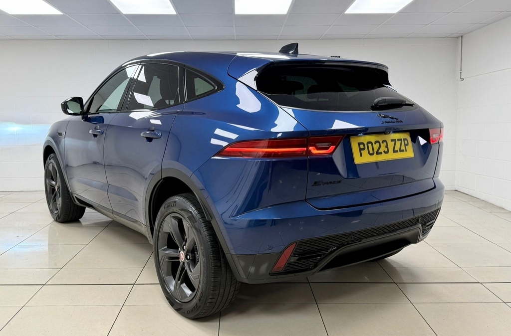 Jaguar E-Pace 2.0 D200 R-dynamic Black - One Owner - Fu PO23ZZP #3