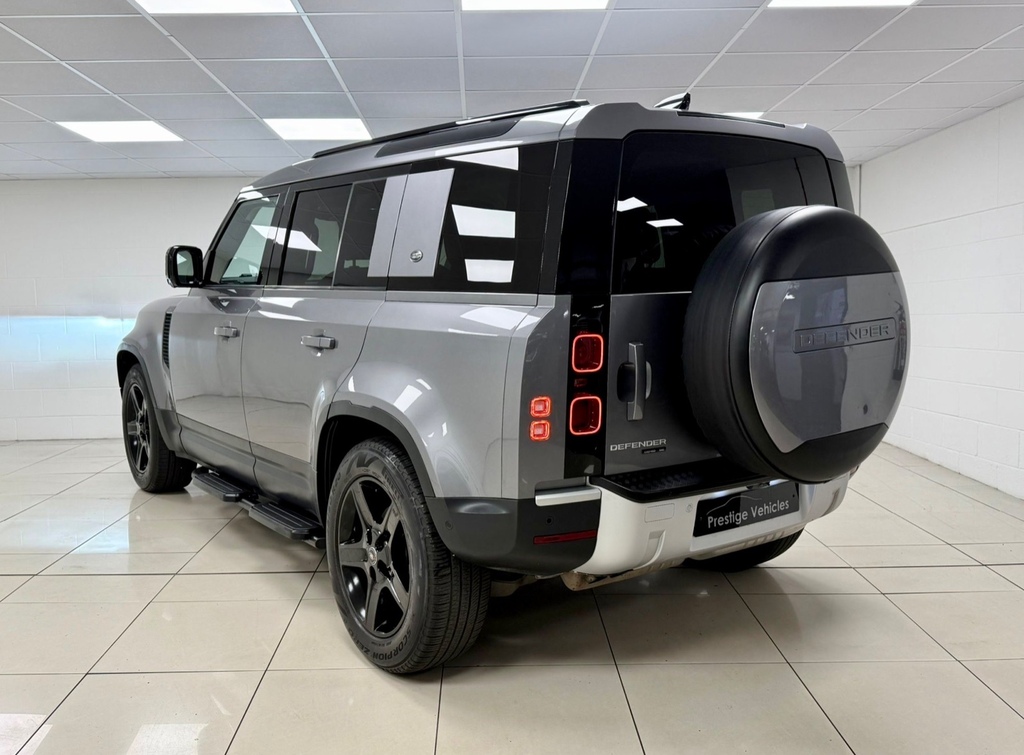Land Rover Defender 110 2.0 D240 Se 110 Lr History OW69FVD Grey #3