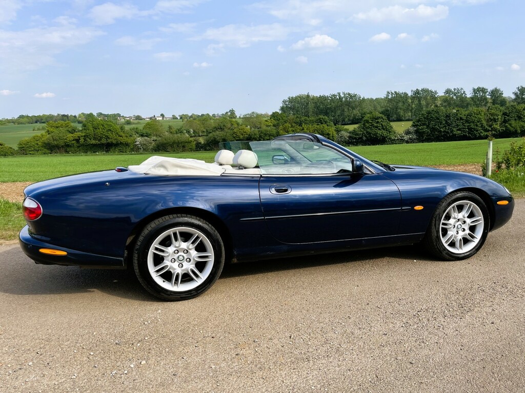 Jaguar XK8 V8 Auto Blue #5