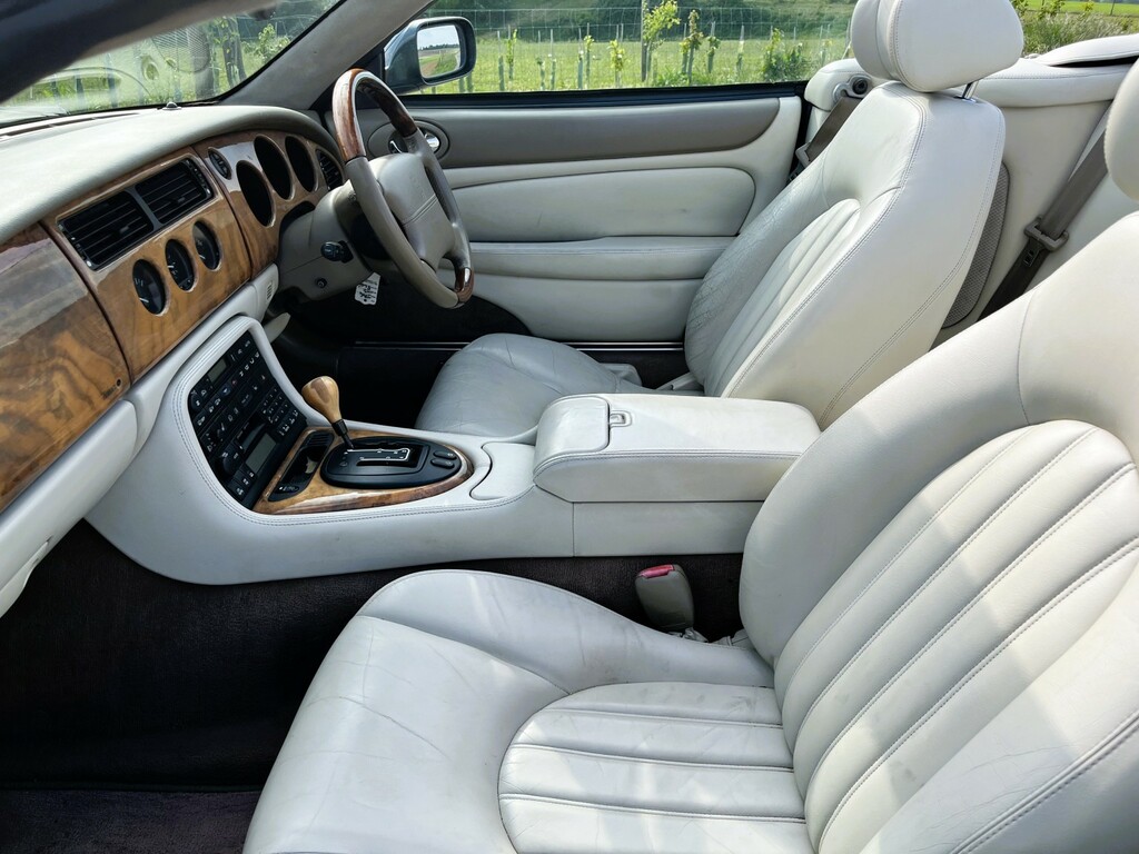 Jaguar XK8 V8 Auto Blue #20