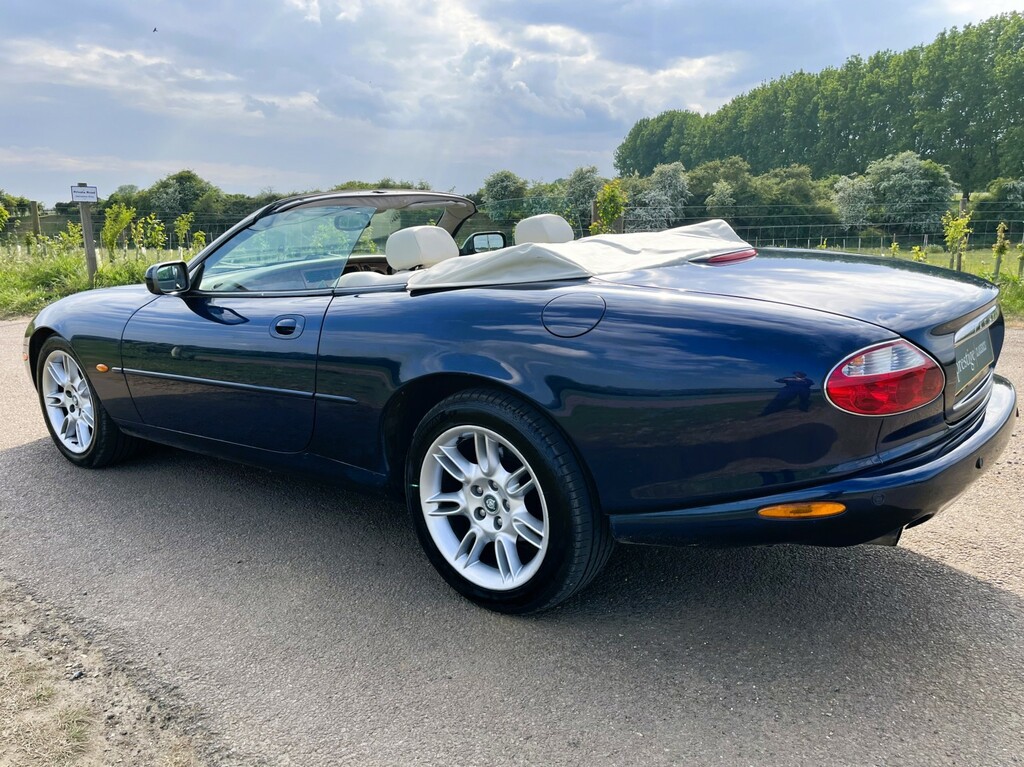 Jaguar XK8 V8 Auto Blue #10