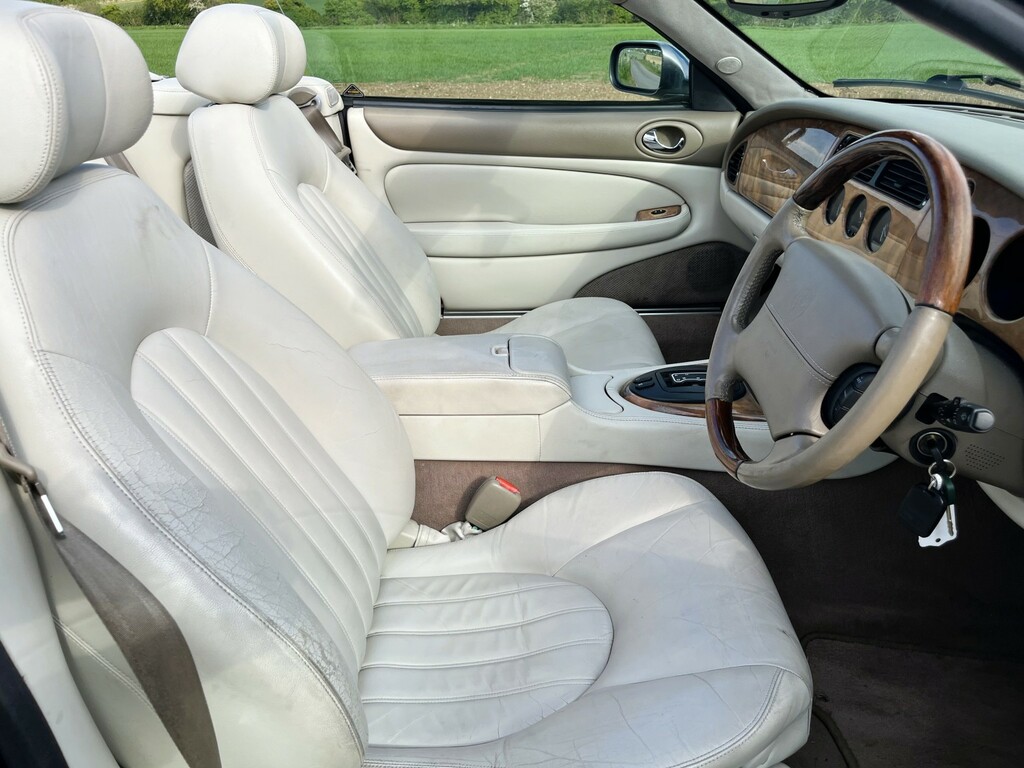Jaguar XK8 V8 Auto Blue #18