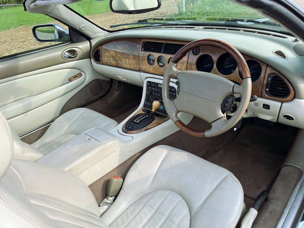 Jaguar XK8 V8 Auto Blue #17