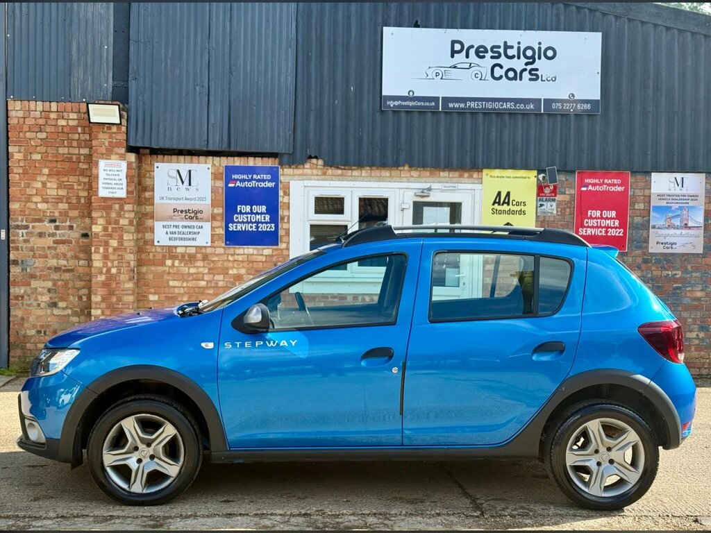 Dacia Sandero Stepway 0.9 Tce Laureate Euro 6 Ss SJ67EZD Blue #4