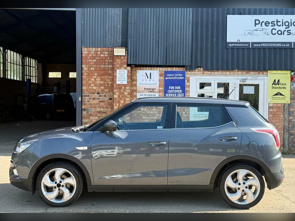 SsangYong Tivoli 1.6 E-xgi Ex Euro 6 Ss Grey #4