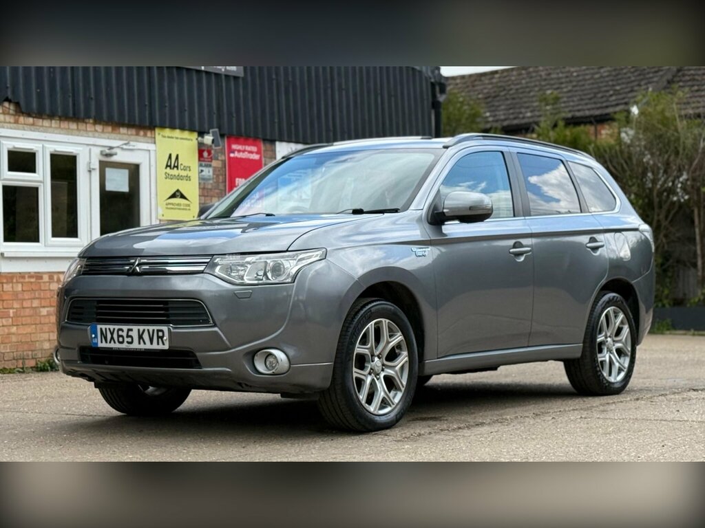 Mitsubishi Outlander 2.0H 12Kwh Gx4h Cvt 4Wd Euro 5 Ss NX65KVR Grey #3