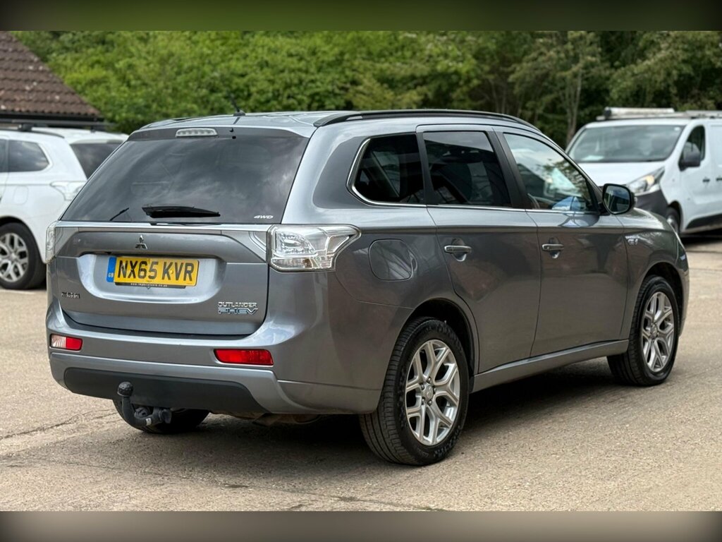 Mitsubishi Outlander 2.0H 12Kwh Gx4h Cvt 4Wd Euro 5 Ss NX65KVR Grey #6