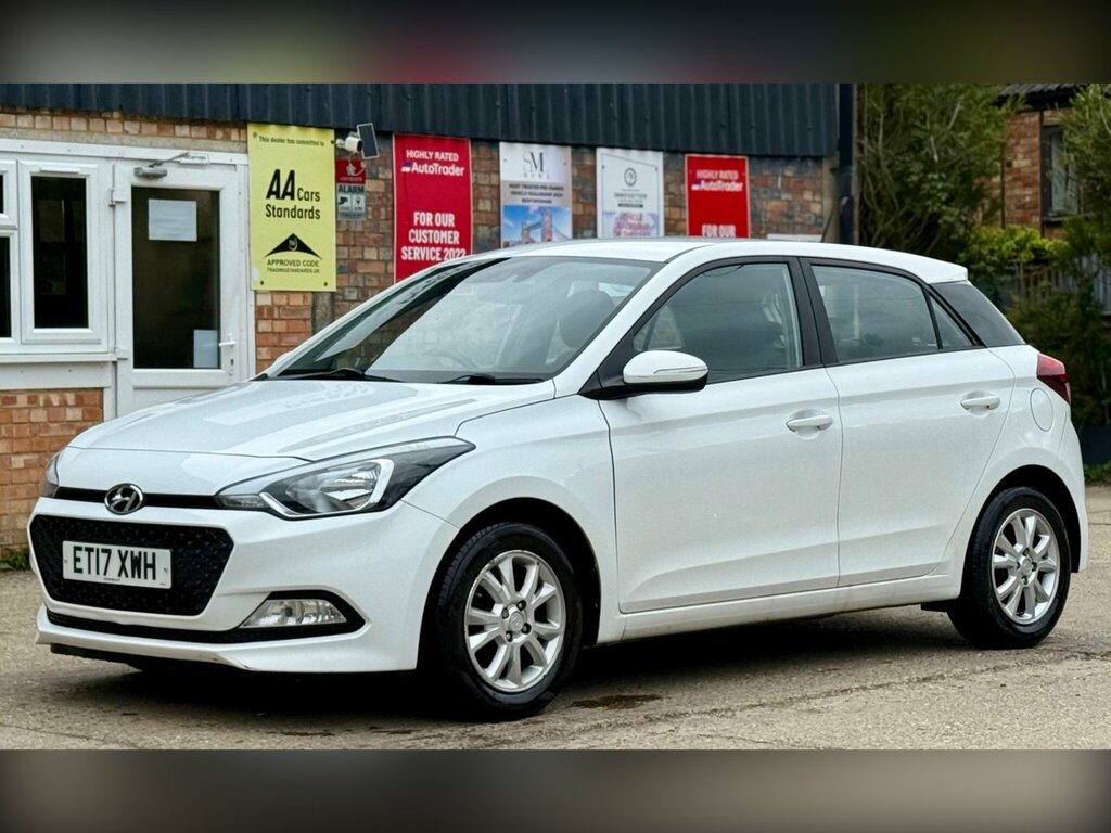 Hyundai I20 1.2 Se Euro 6 ET17XWH White #3