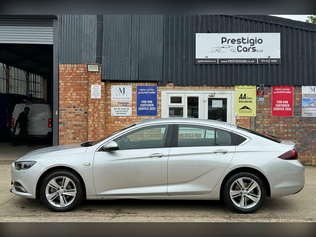 Vauxhall Insignia 1.6 Turbo D Ecotec Tech Line Nav Grand Sport Euro BN19RXV Silver #4