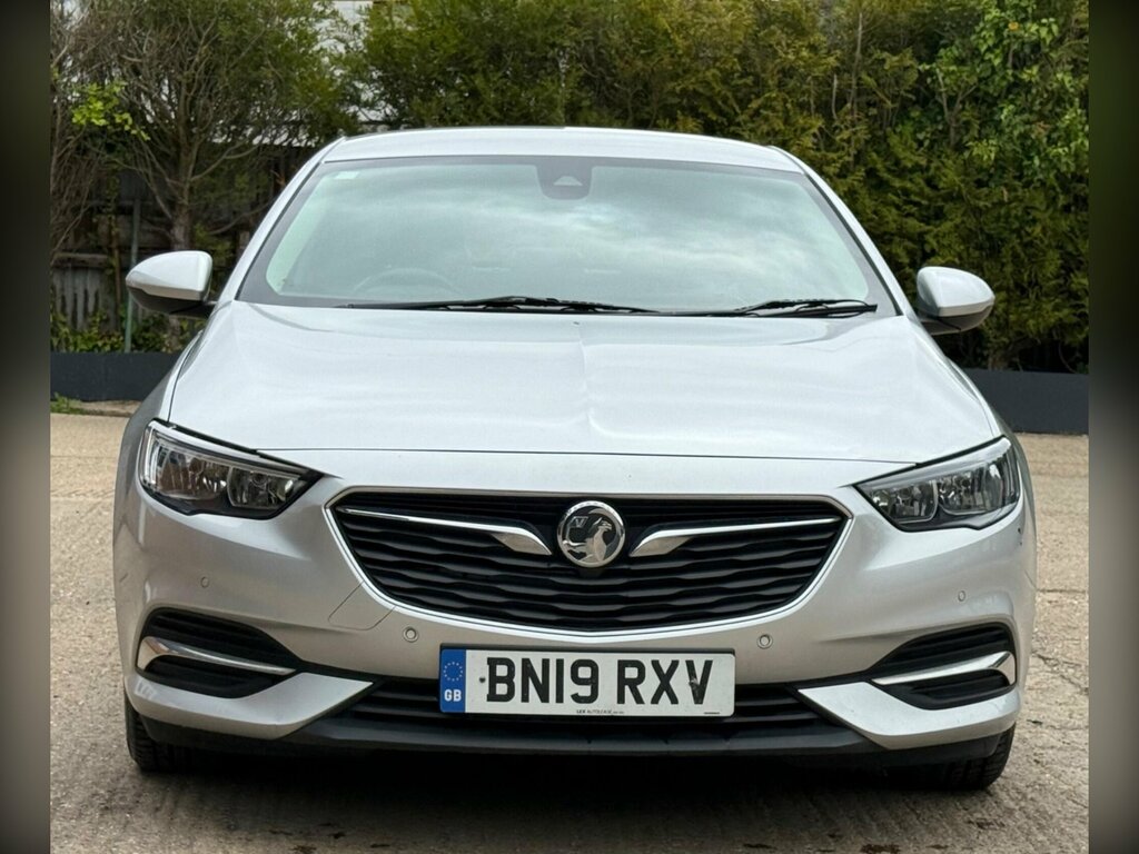 Vauxhall Insignia 1.6 Turbo D Ecotec Tech Line Nav Grand Sport Euro BN19RXV Silver #2